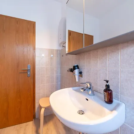 Cityapartment Wagner Mit Netlix Bielefeld Exterior photo